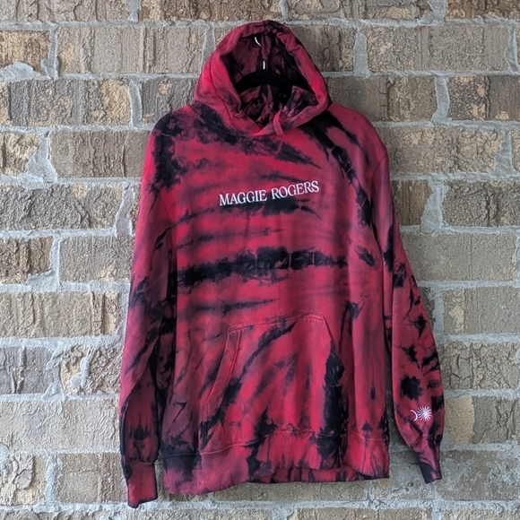 Maggie Rogers Merch Red Black Tie Dye Pullover Unisex Hoodie Sweatshirt Small - Picture 1 of 8